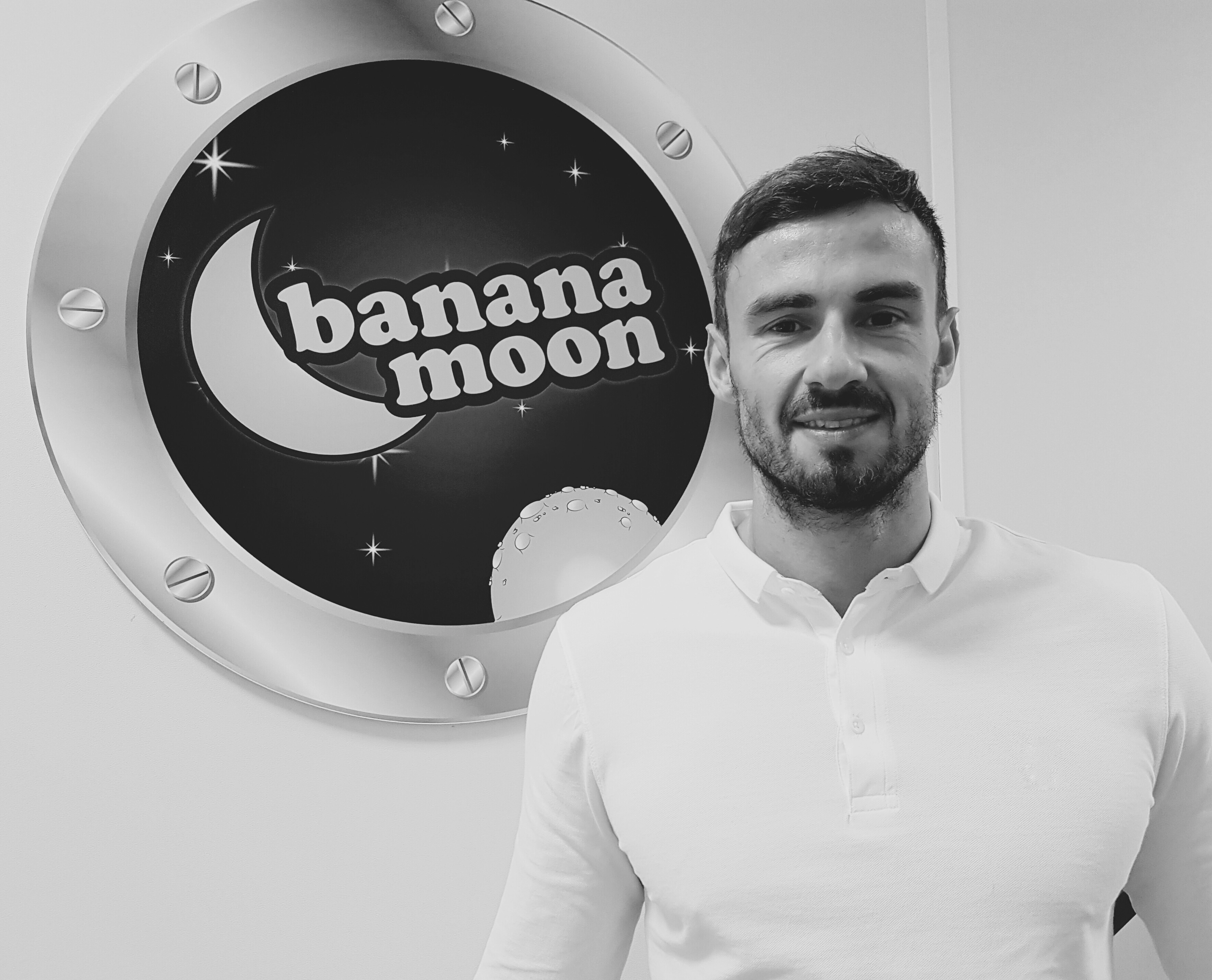 Hobnobbing with Alex Grace from Banana Moon