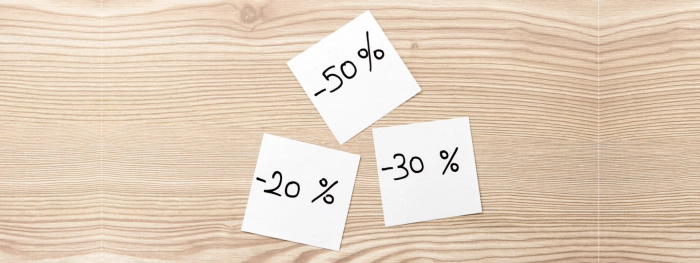 Discount amount notes on wood table